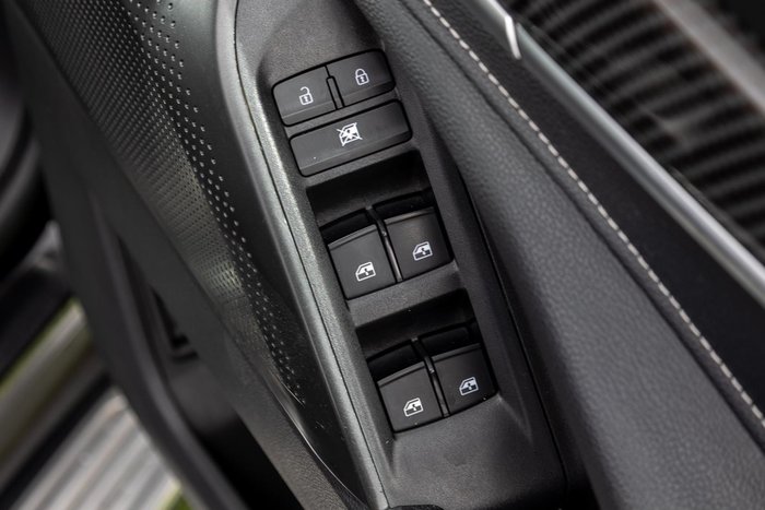 2023 LDV D90 Executive