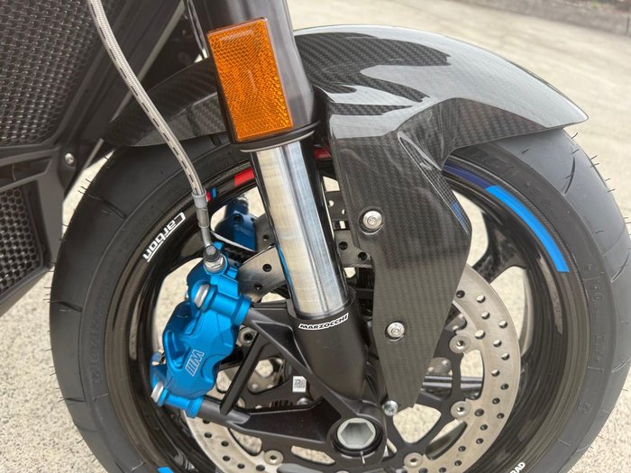 2025 BMW M 1000 XR Competition M 1000 Green