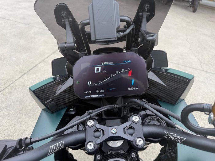 2025 BMW M 1000 XR Competition M 1000 Green