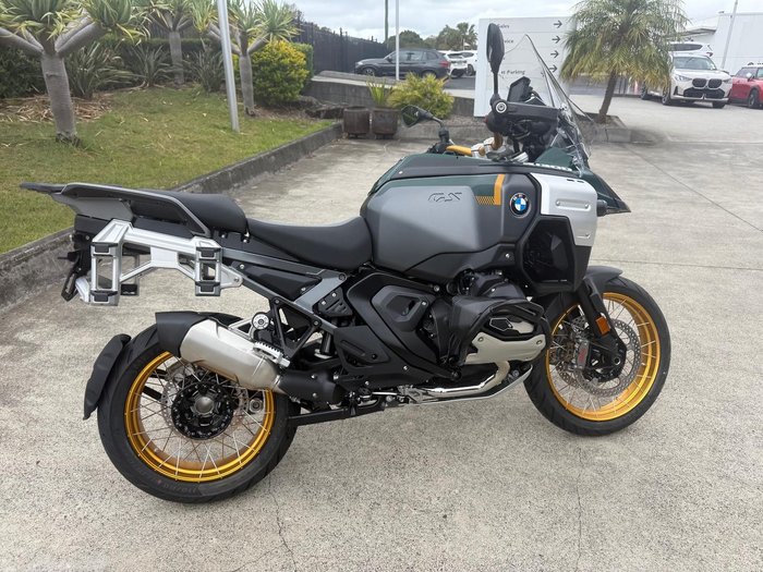 2025 BMW R 1300 GS Adventure Option 719 R 1300 Green