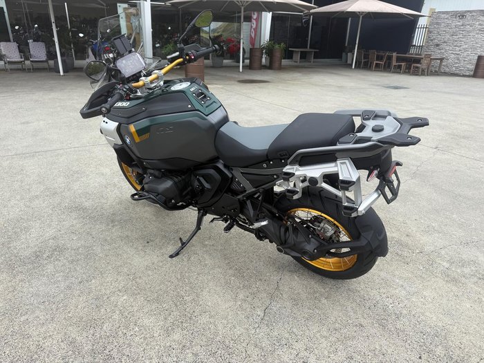 2025 BMW R 1300 GS Adventure Option 719 R 1300 Green