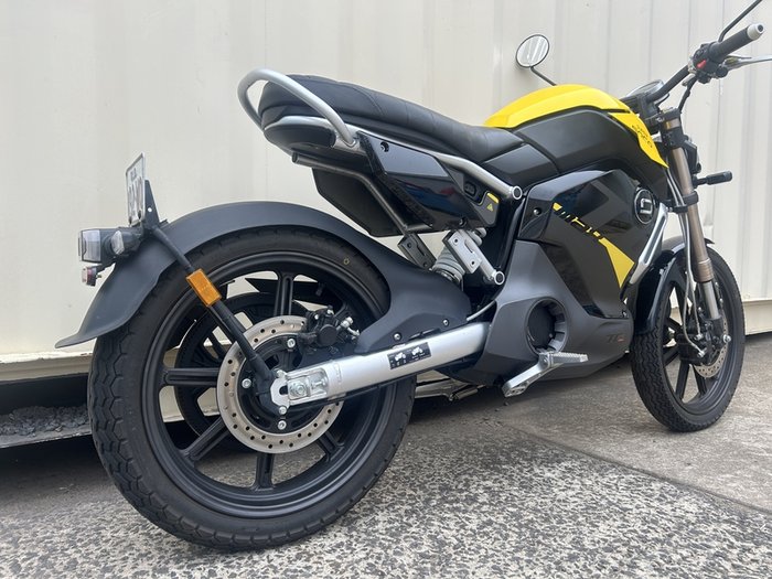 2021 SUPER SOCO TC MAX ROAD YELLOW