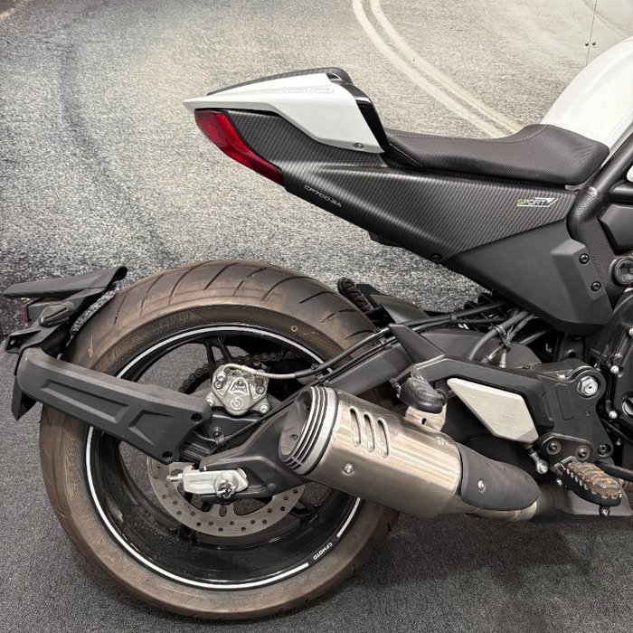 2021 CFMOTO CL-X SPORT White