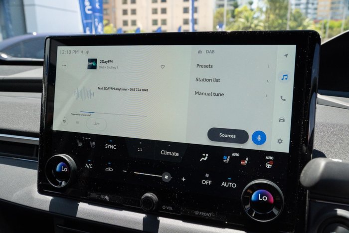 2025 Subaru Solterra AWD Touring E1-1 MY26 AWD Cosmic White