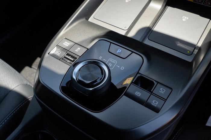 2025 Subaru Solterra AWD Touring