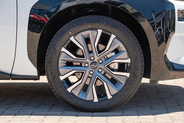 2025 Subaru Solterra AWD Touring