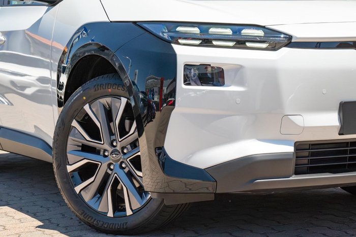 2025 Subaru Solterra AWD Touring