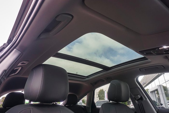 2025 Audi Q5 TFSI 150kW