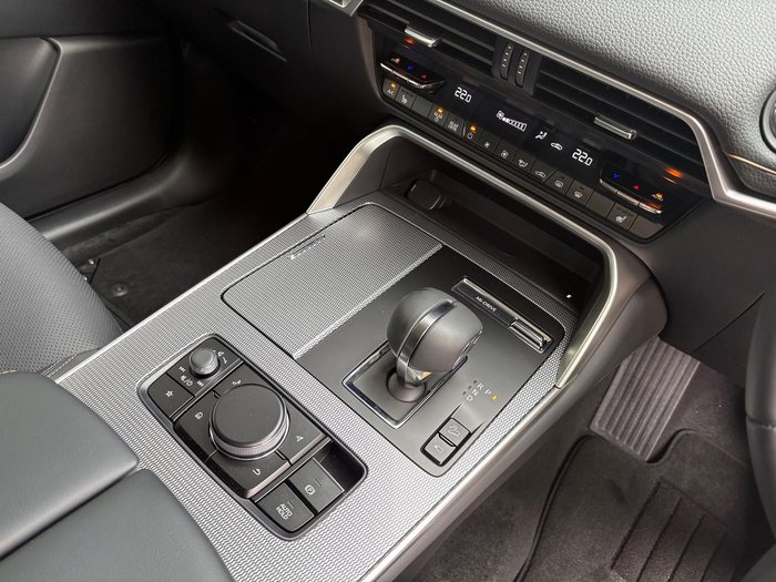 2024 Mazda CX-80 D50e Touring