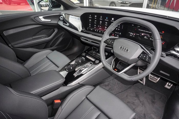 2025 Audi A5 e-hybrid S-Line