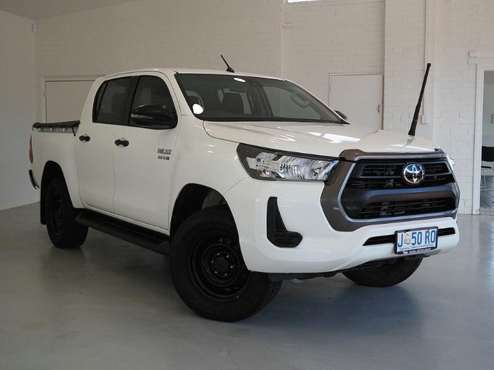 2021 Toyota Hilux SR