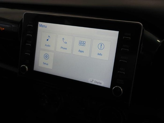 2021 Toyota Hilux SR