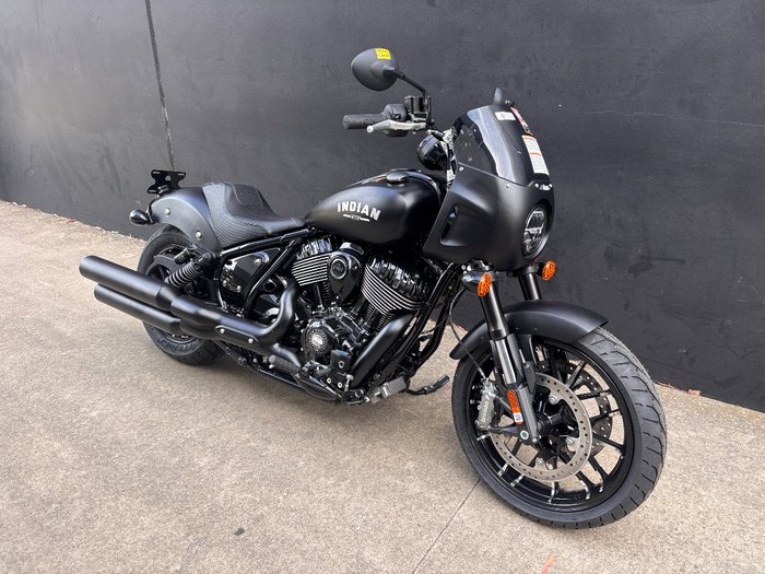 2024 Indian SPORT CHIEF BLACK