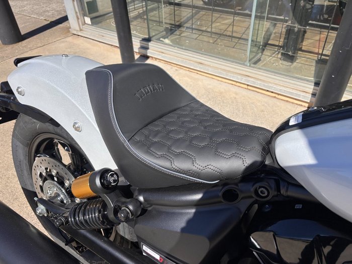 2025 Indian SCOUT 101 WHITE