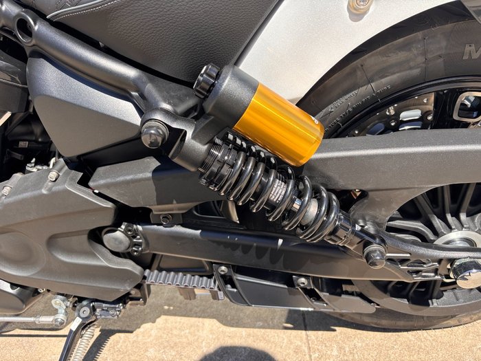 2025 Indian SCOUT 101 WHITE