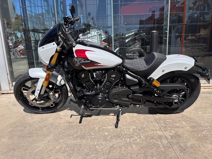 2025 Indian SCOUT 101 WHITE