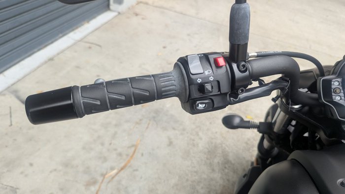 2022 Kawasaki VULCAN S Black