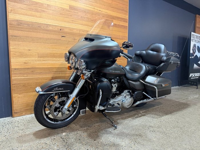 2018 Harley-davidson FLHTK ULTRA LIMITED Black