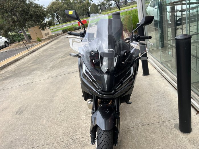 2025 Honda NT1100A ABS BLACK