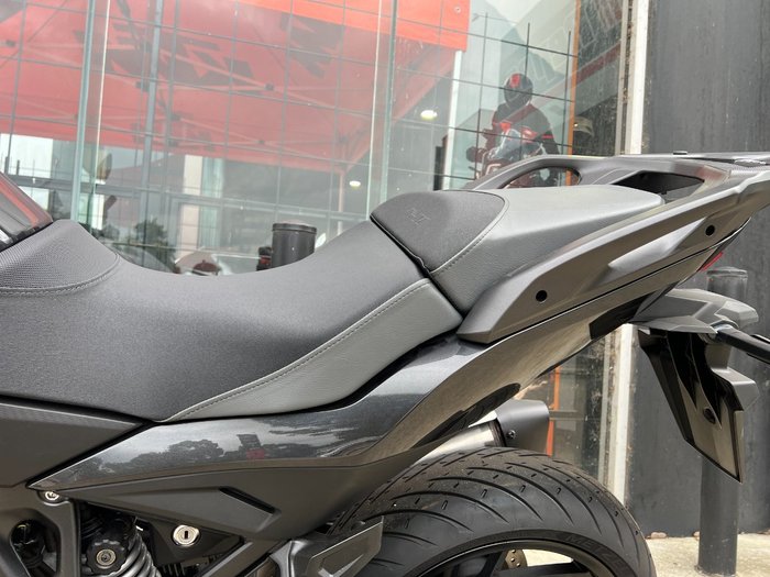 2025 Honda NT1100A ABS BLACK