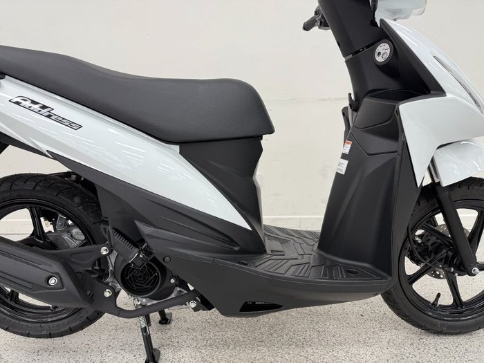 2025 Suzuki ADDRESS (UK110NMM2) White