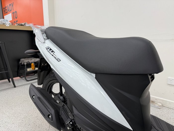 2025 Suzuki ADDRESS (UK110NMM2) White