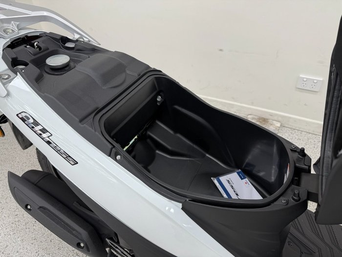 2025 Suzuki ADDRESS (UK110NMM2) White