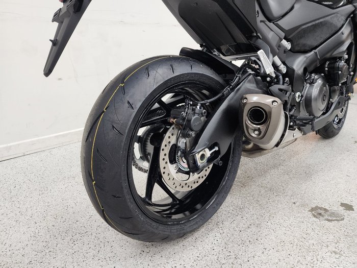 2025 Suzuki GSX-S1000 Black