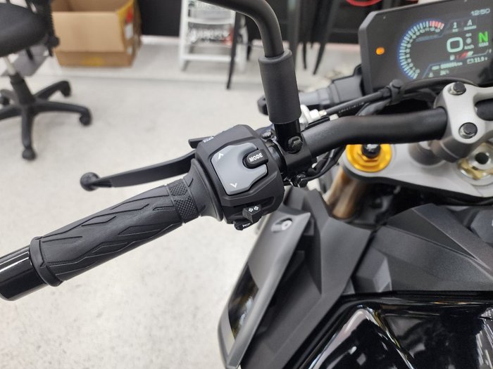 2025 Suzuki GSX-S1000 Black