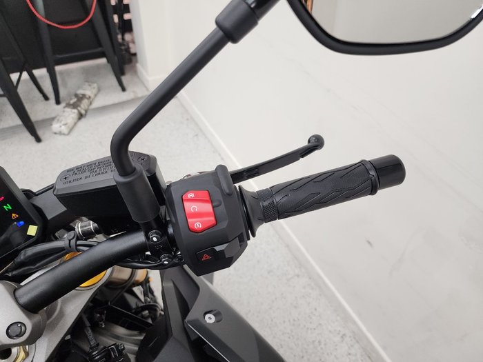 2025 Suzuki GSX-S1000 Black