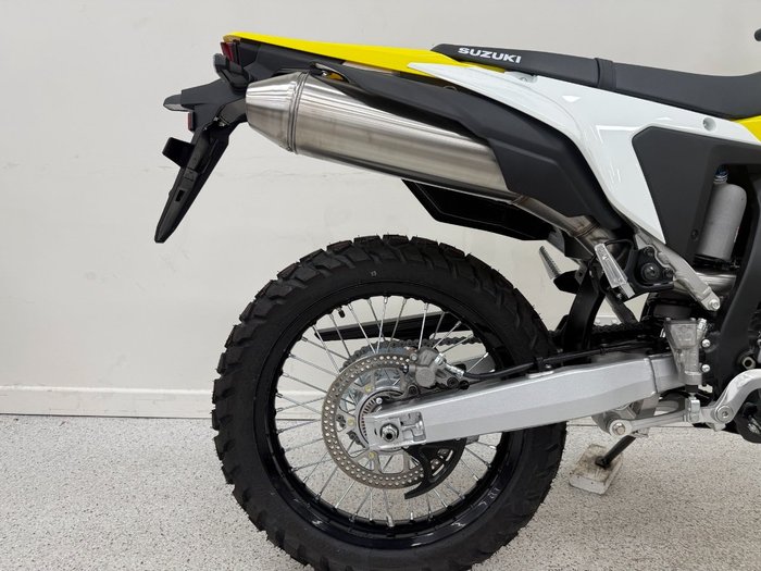 2025 Suzuki DR-Z400S Yellow