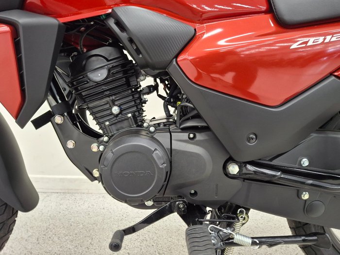 2026 Honda CB125F (CBF125) red