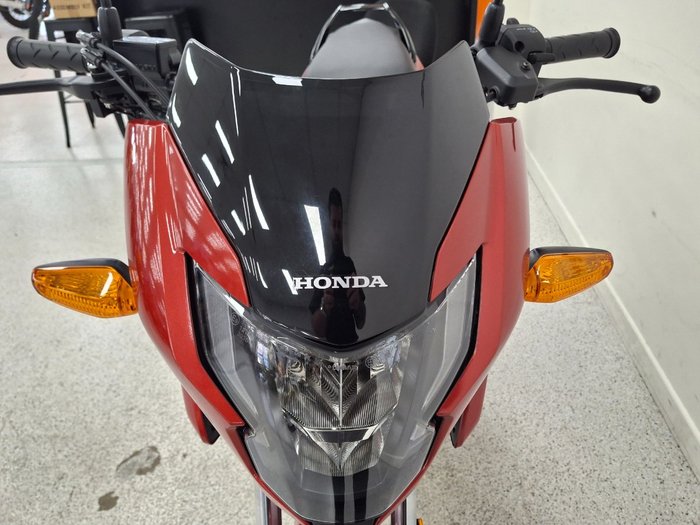 2026 Honda CB125F (CBF125) red