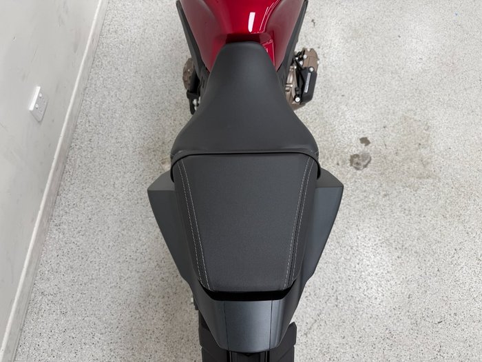 2025 Honda CB650RAC Red
