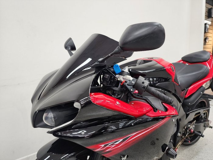 2012 YAMAHA YZF-R1 Red