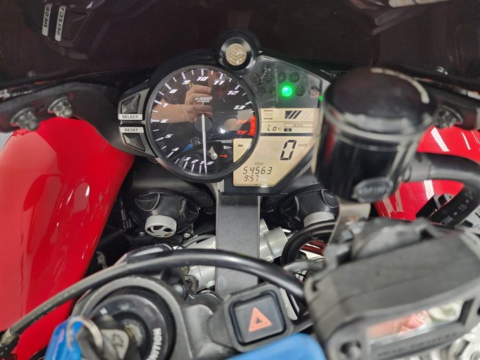 2012 YAMAHA YZF-R1 Red