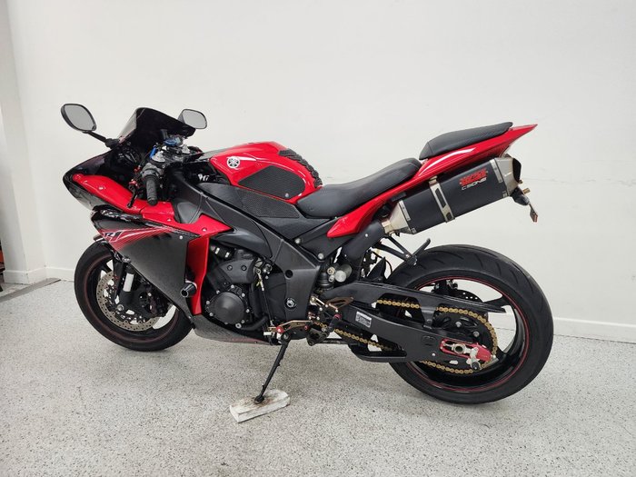 2012 YAMAHA YZF-R1 Red