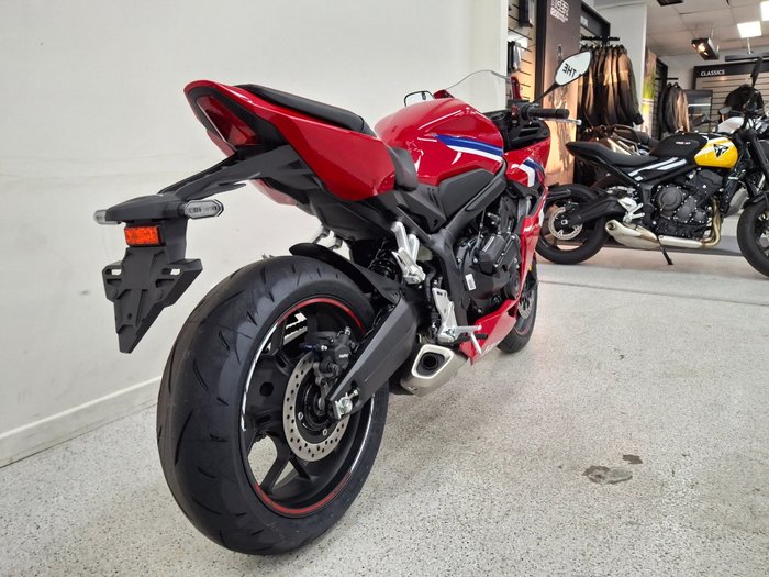 2025 Honda CBR650RAC Red