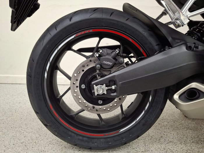 2025 Honda CBR650RAC Red