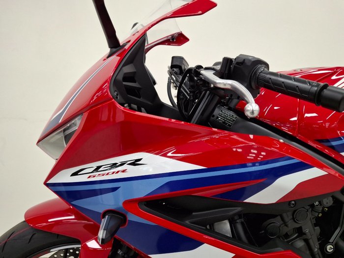 2025 Honda CBR650RAC Red