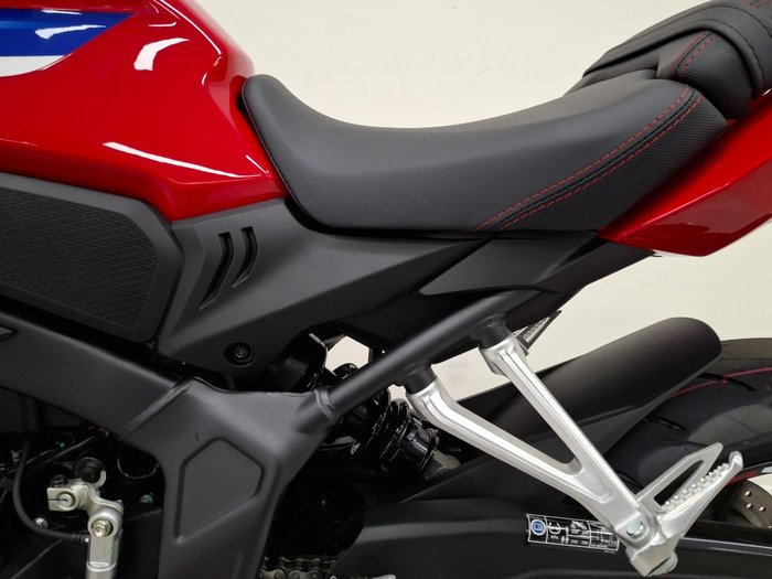 2025 Honda CBR650RAC Red