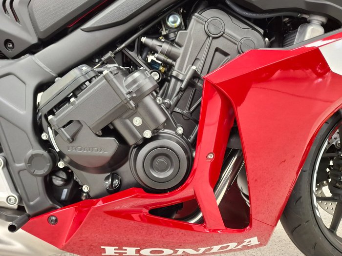 2025 Honda CBR650RAC Red