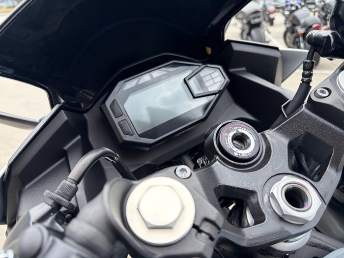 2024 Kawasaki NINJA 500 White