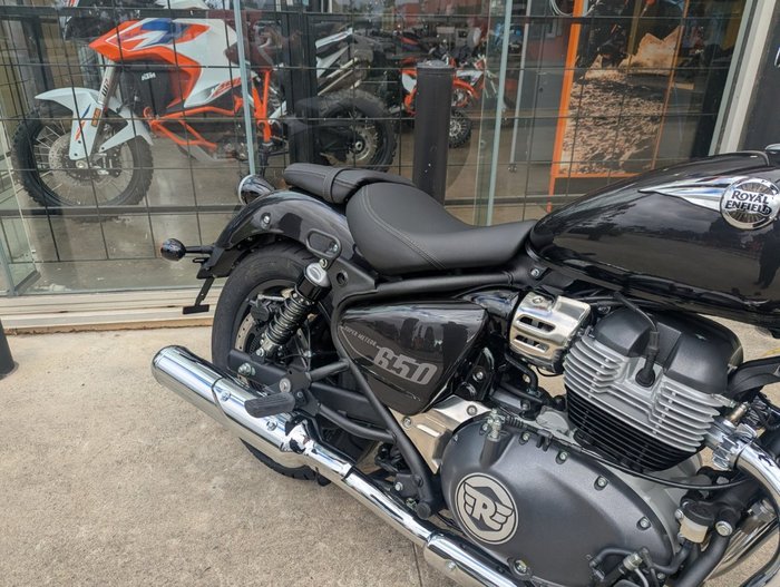 2025 Royal Enfield (see Also Enfiel 2025 Royal Enfield (see Also Enfiel 650CC SUPER METEOR 650 Road ASTRAL BLACK