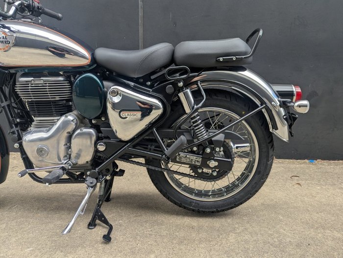 2025 Royal Enfield (see Also Enfiel CLASSIC 350 HALCYON Emerald Chrome