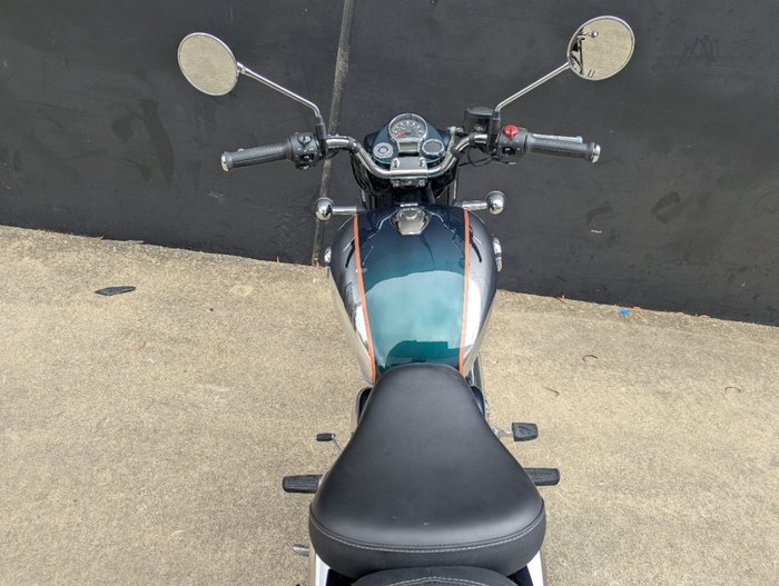 2025 Royal Enfield (see Also Enfiel CLASSIC 350 HALCYON Emerald Chrome