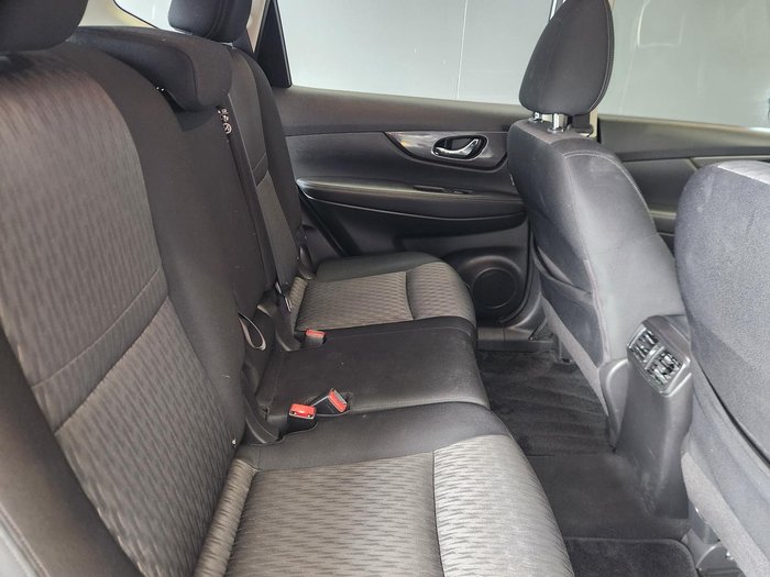 2021 Nissan X-TRAIL ST