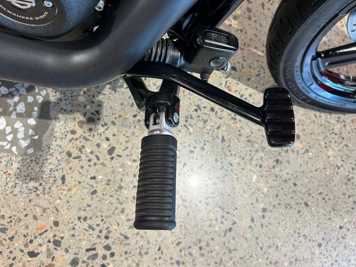 2022 Harley-Davidson Street Bob 114 (FXBBS) Softail Black