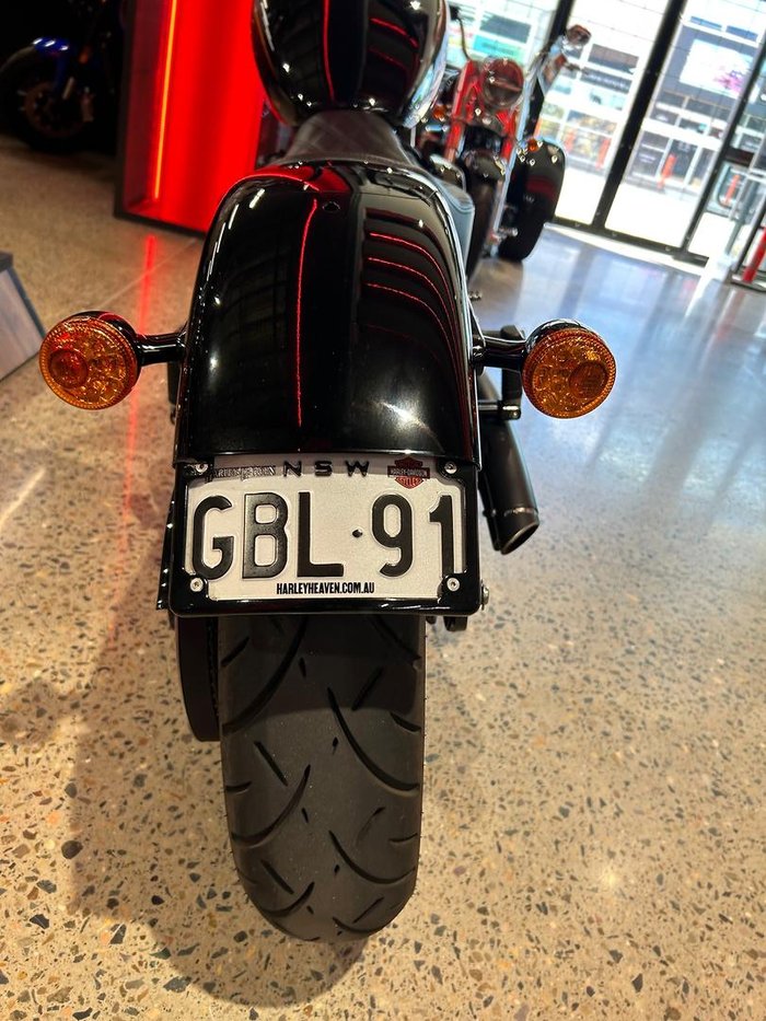 2022 Harley-Davidson Street Bob 114 (FXBBS) Softail Black