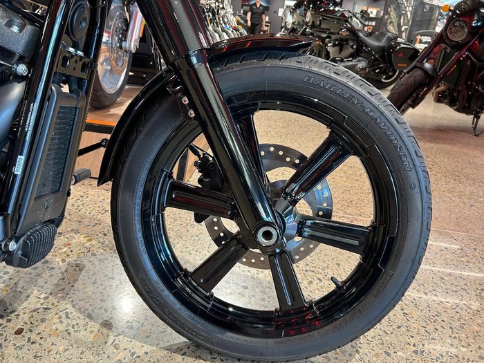 2022 Harley-Davidson Street Bob 114 (FXBBS) Softail Black